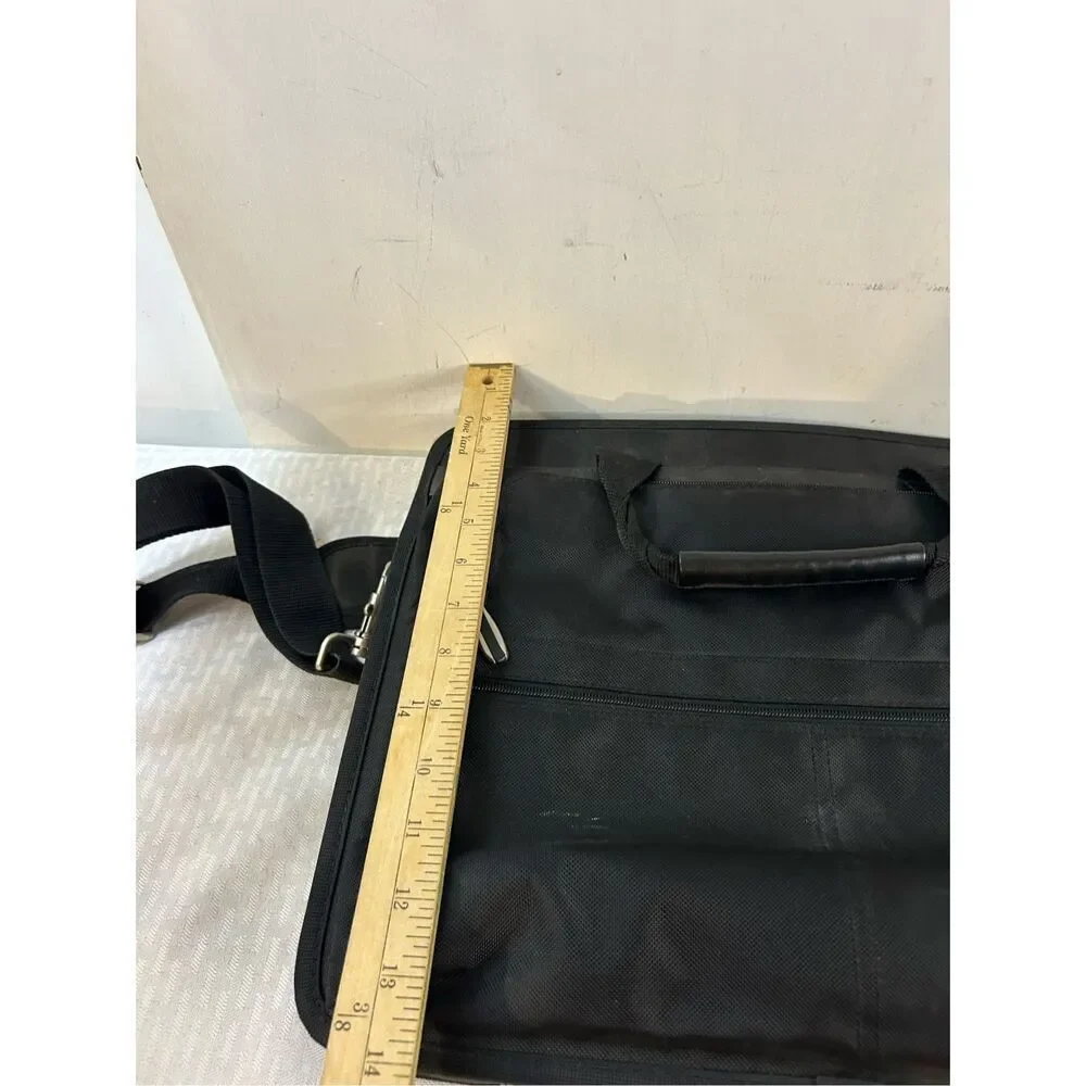 Gateway black laptop bag 16